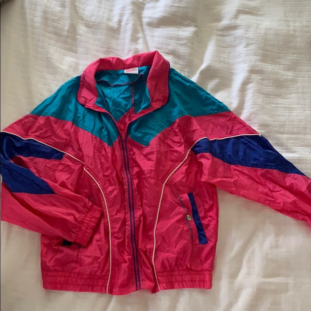 Vintage Windbreaker - Picture 2 of 5
